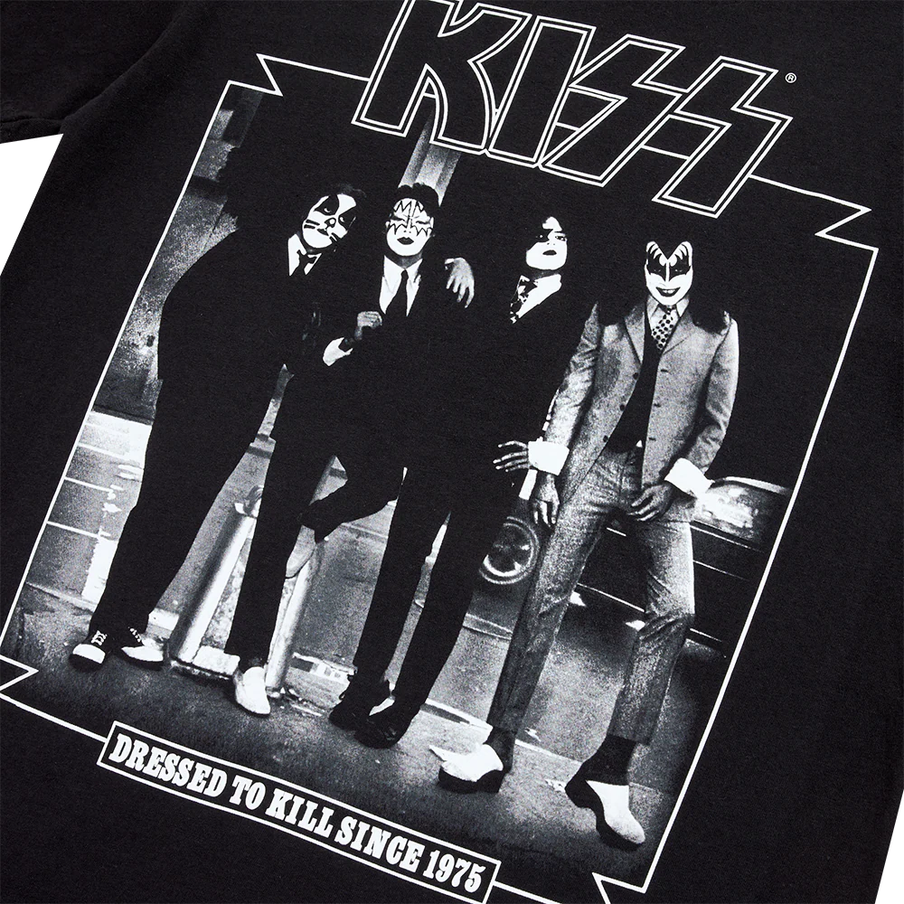 Dressed To Kill 50th Anniversary Super Deluxe 5CD + Blu-ray Audio + Dressed To Kill Since 1975 T-Shirt