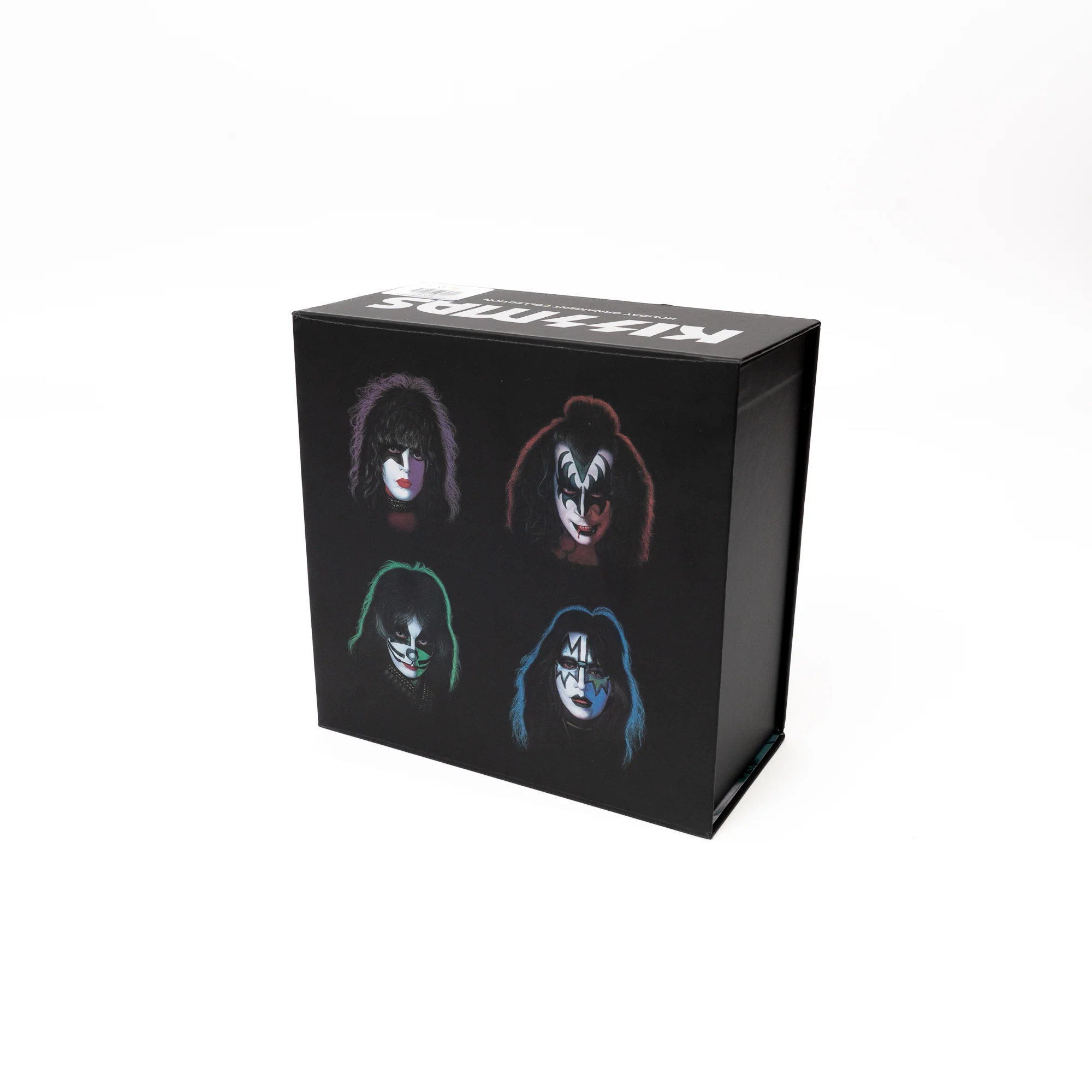 660-kiss-2025-ornament-box-set-1.webp KISS 2025 Ornament Box Set